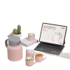 The company's opening event offers high-end souvenirs and souvenirs to customers, including practical small gifts such as thermos flasks Item Picture